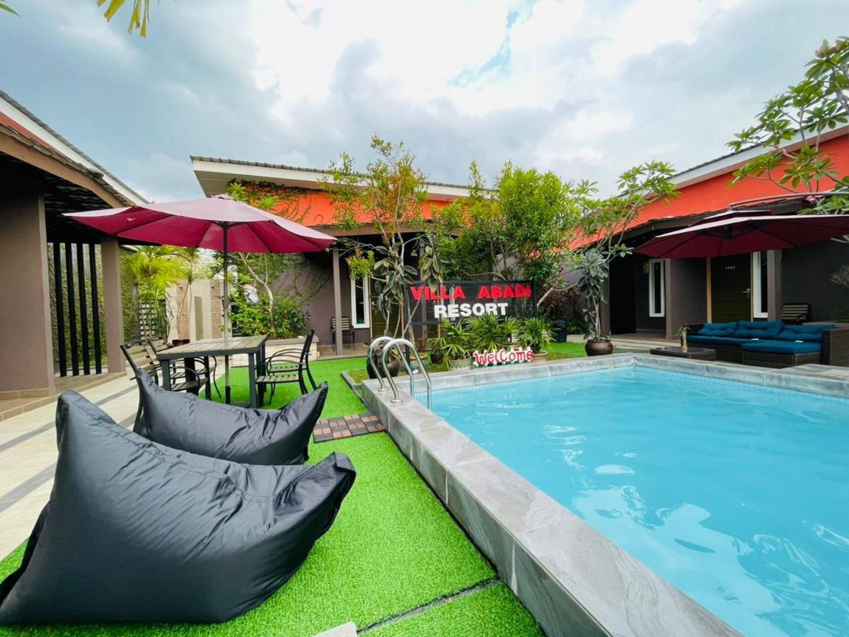 Villa Abadi Resort Pantai Cenang  Dış mekan fotoğraf