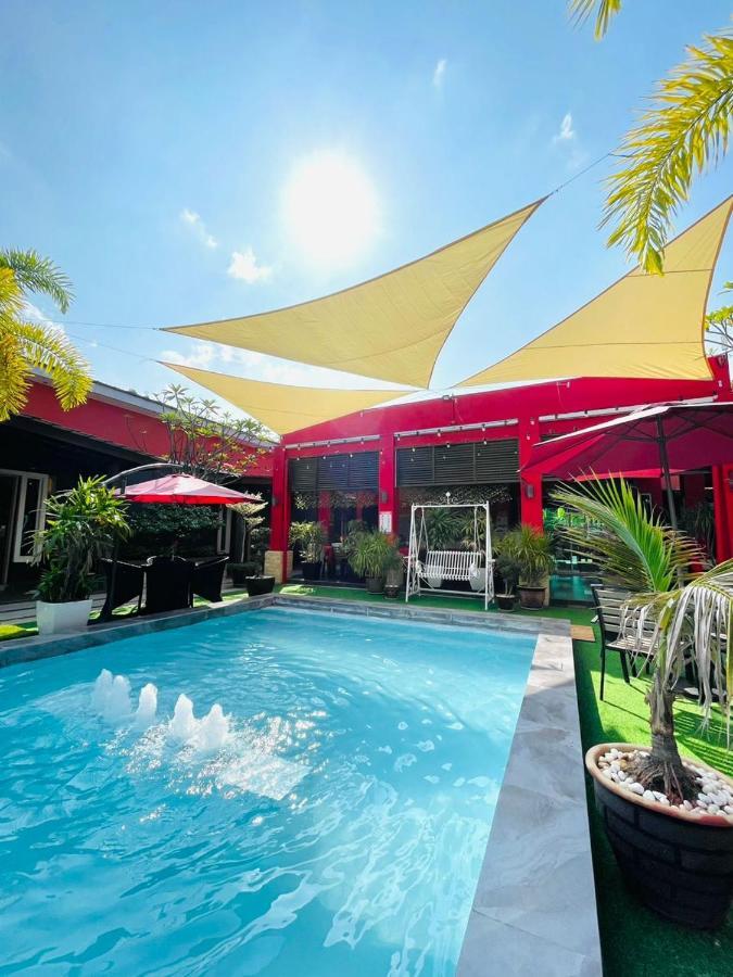 Villa Abadi Resort Pantai Cenang  Dış mekan fotoğraf